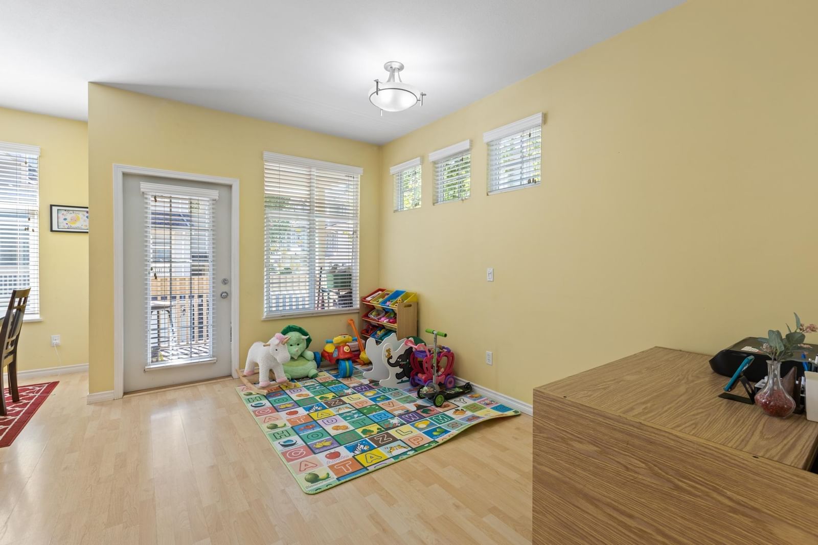 Listing Image 20