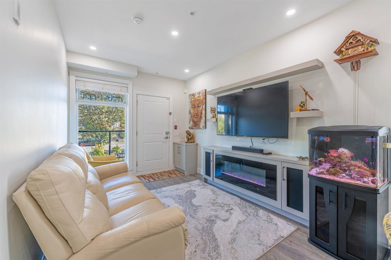 5069 Earles Street, Vancouver, V5R 3R8 | Image 2