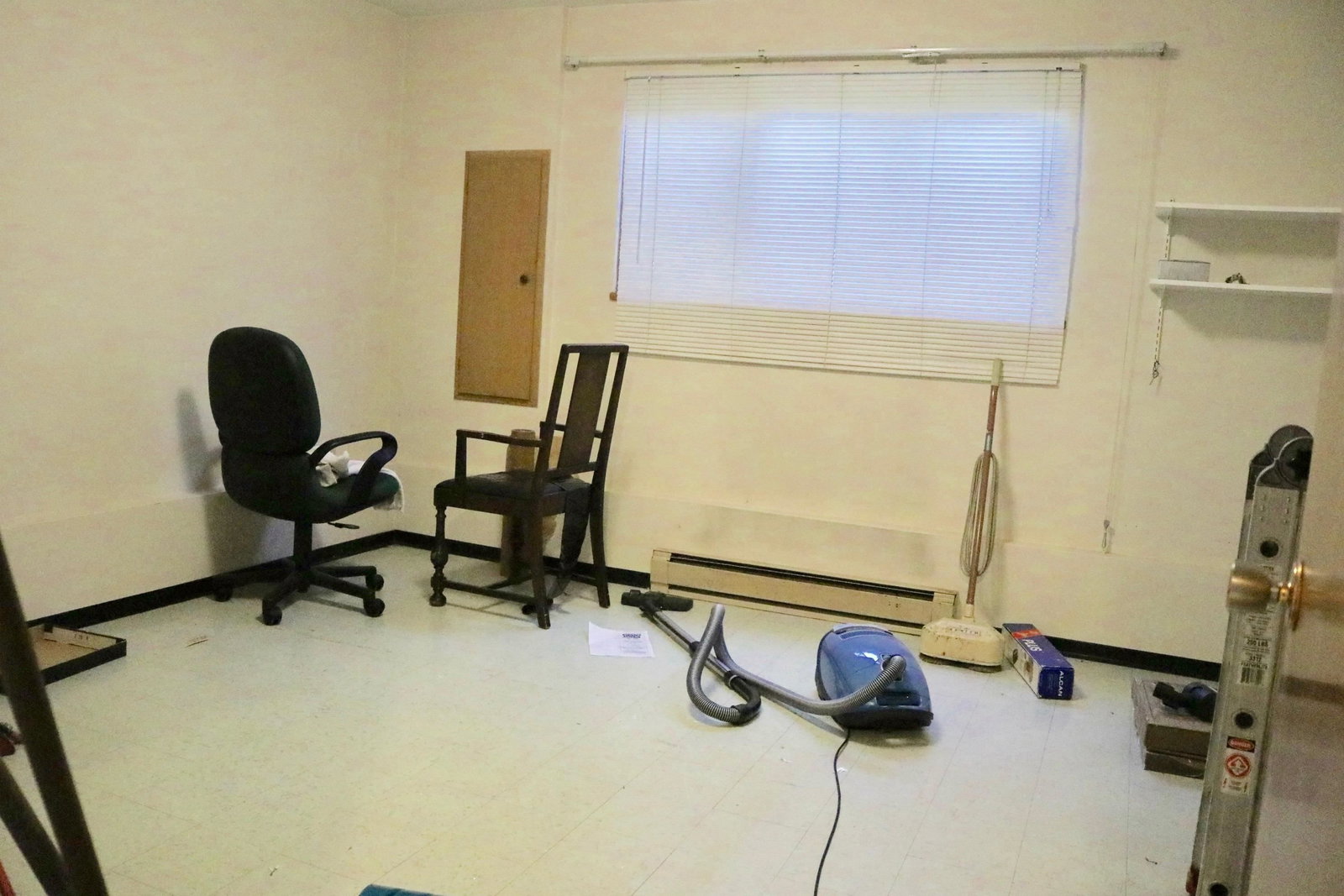 Listing Image 32