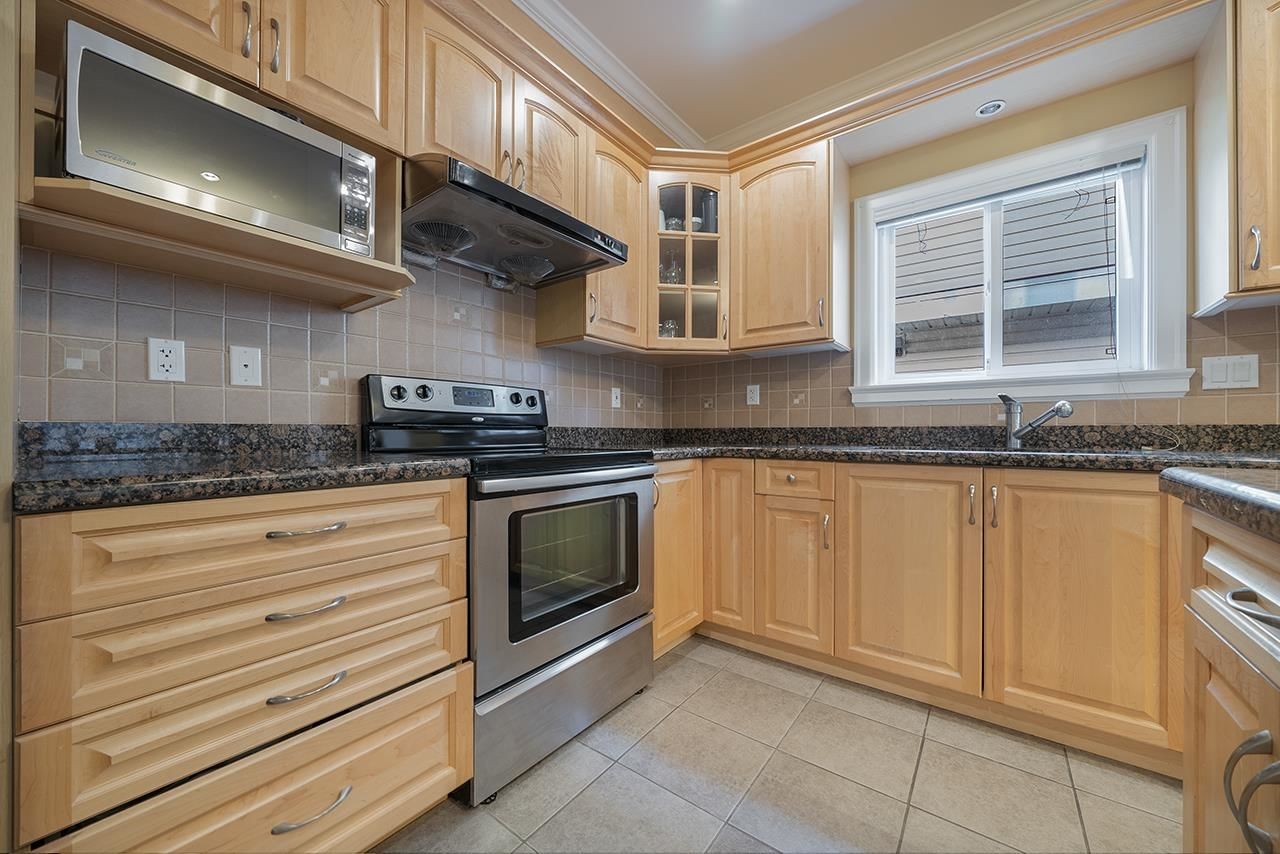 Listing Image 10