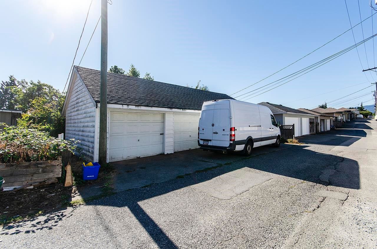 Listing Image 16