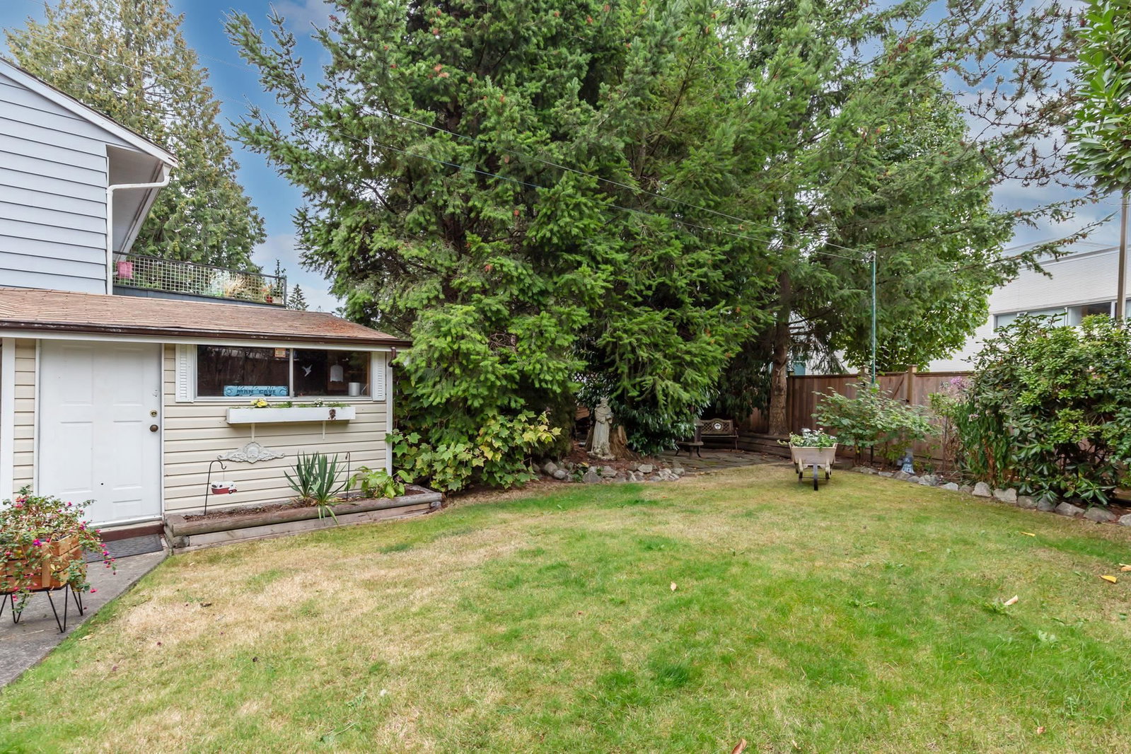 Listing Image 34