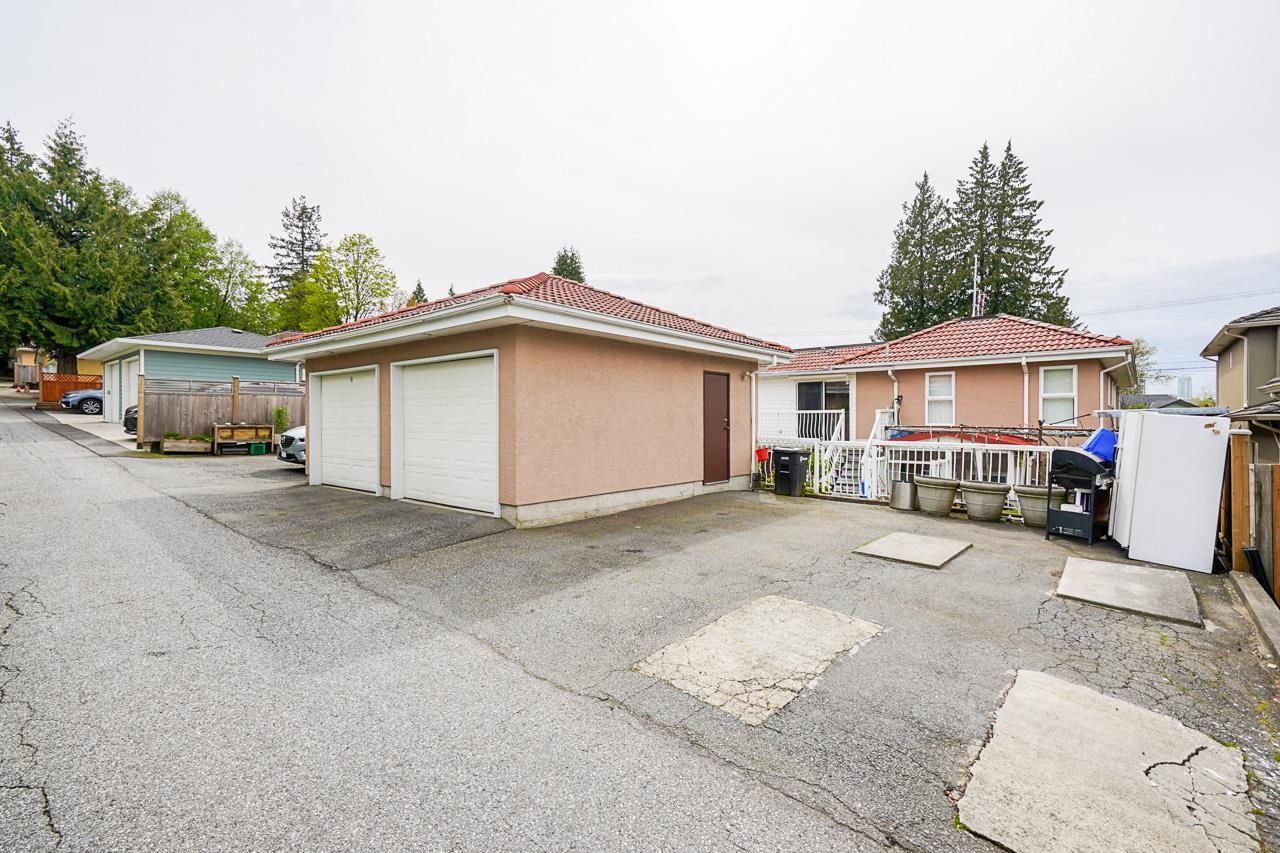 Listing Image 40