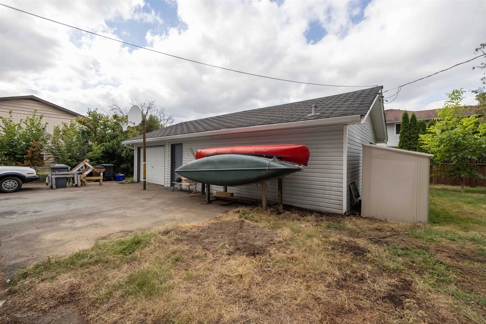 Listing Image 6