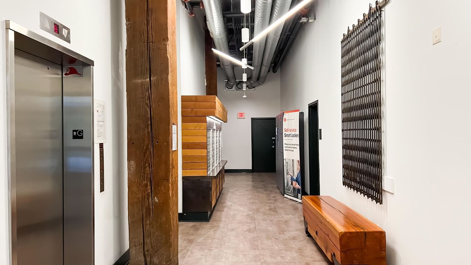 Listing Image 12