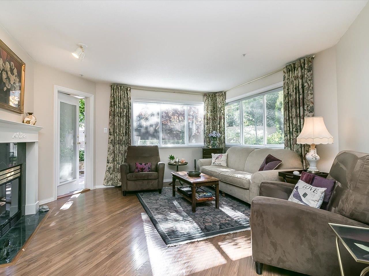 Listing Image 11