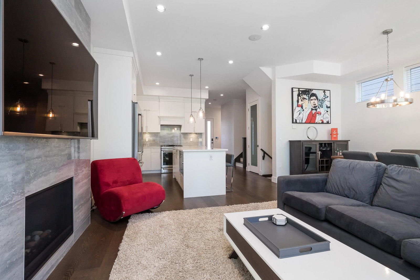 Listing Image 12
