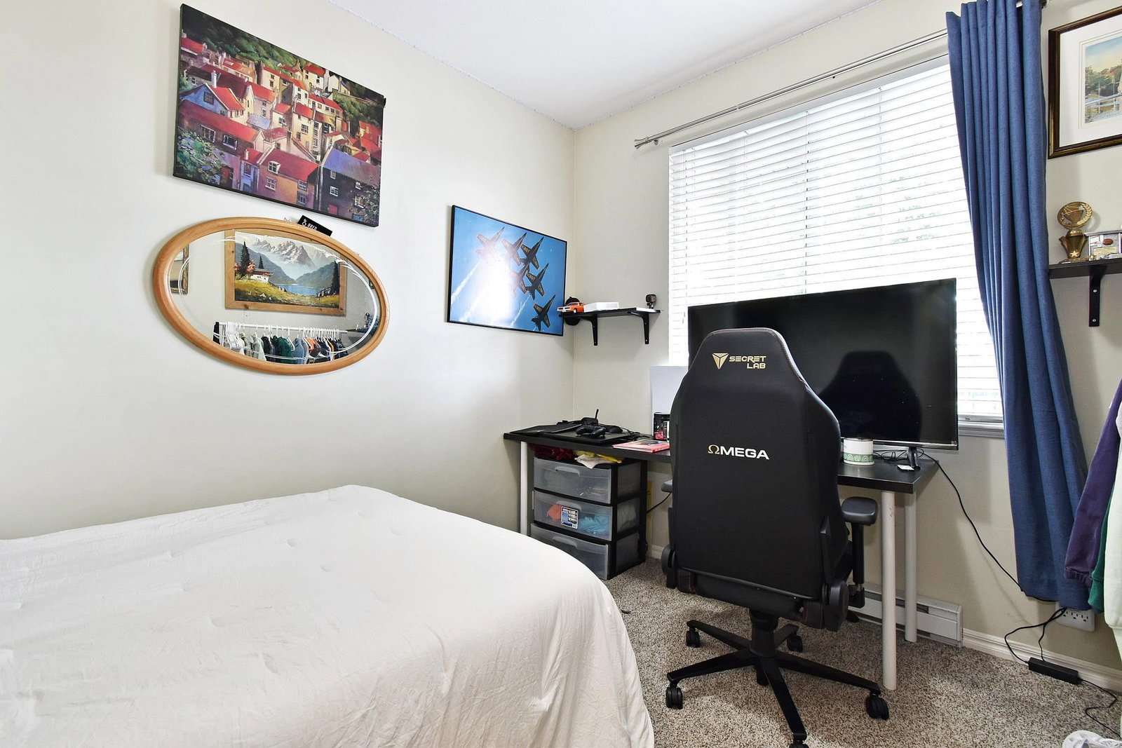 Listing Image 16