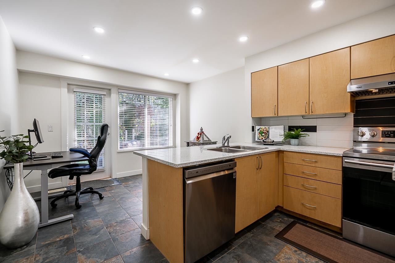Listing Image 9
