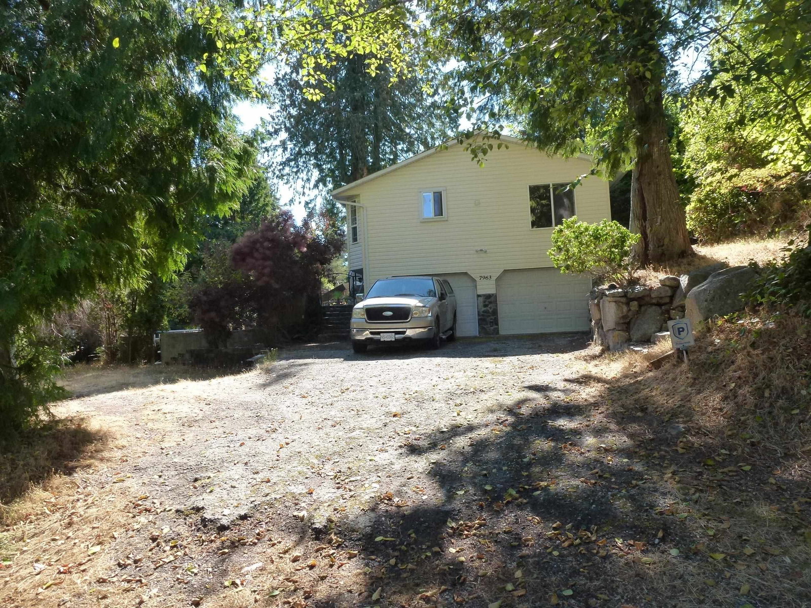 Listing Image 5