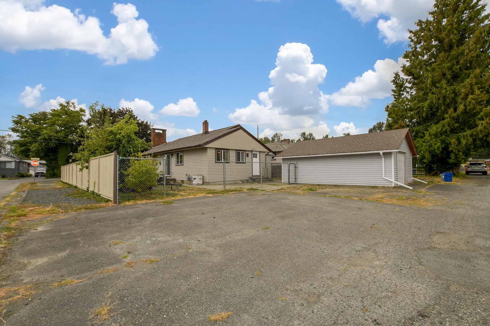 Listing Image 21