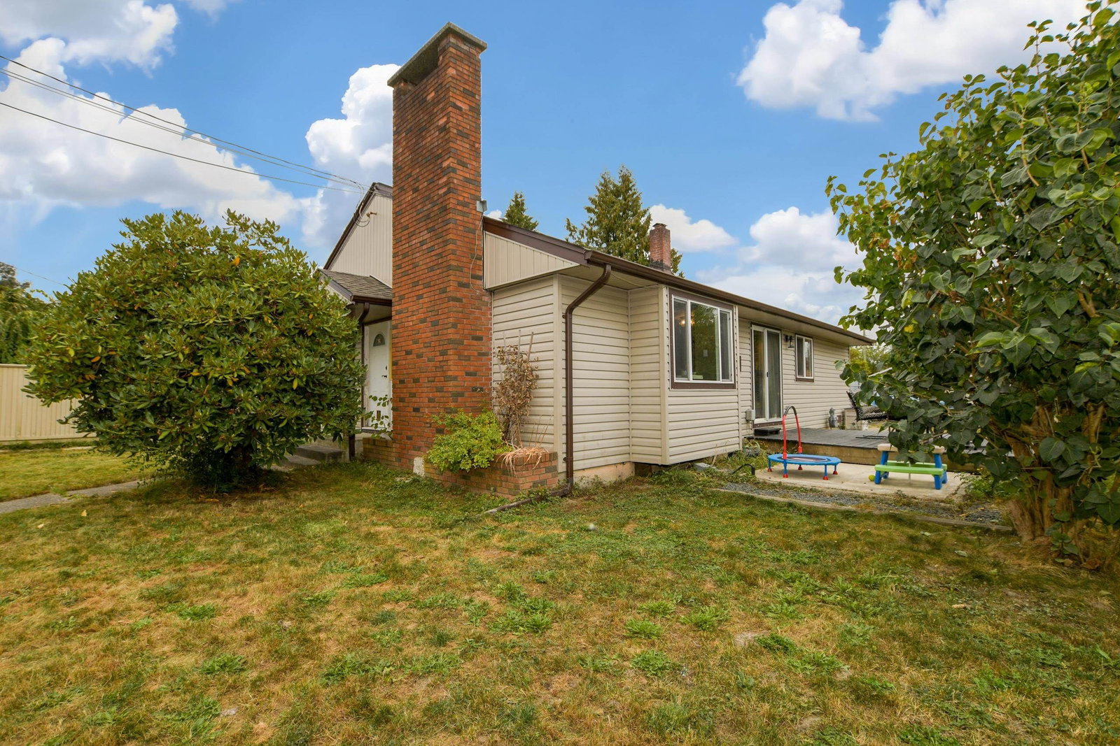 Listing Image 23