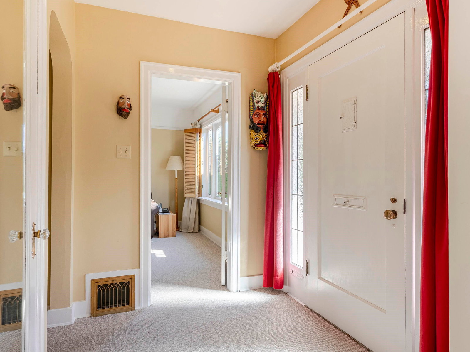 Listing Image 11
