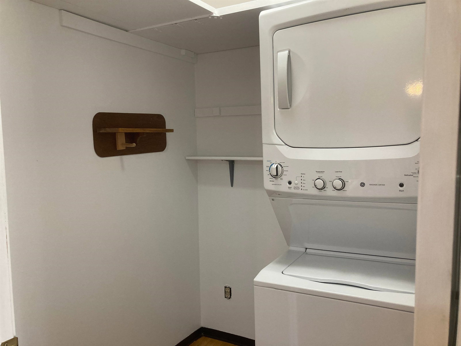 Listing Image 33