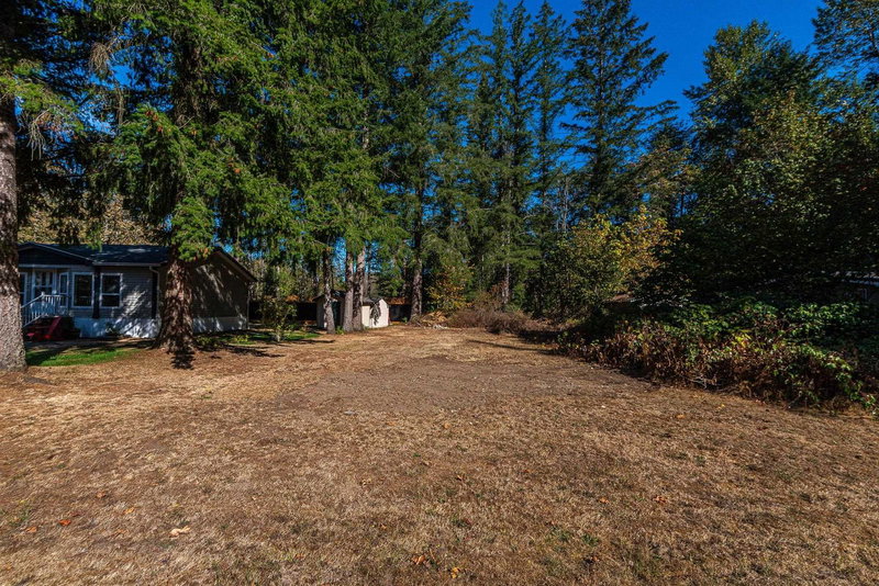 45981 Linzey Road, Cultus Lake, V2R 5A8 | Image 2