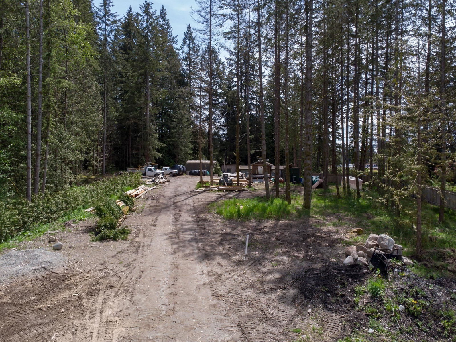 Listing Image 6
