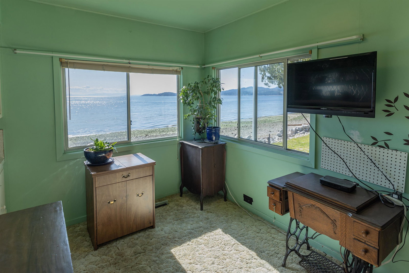 Listing Image 14