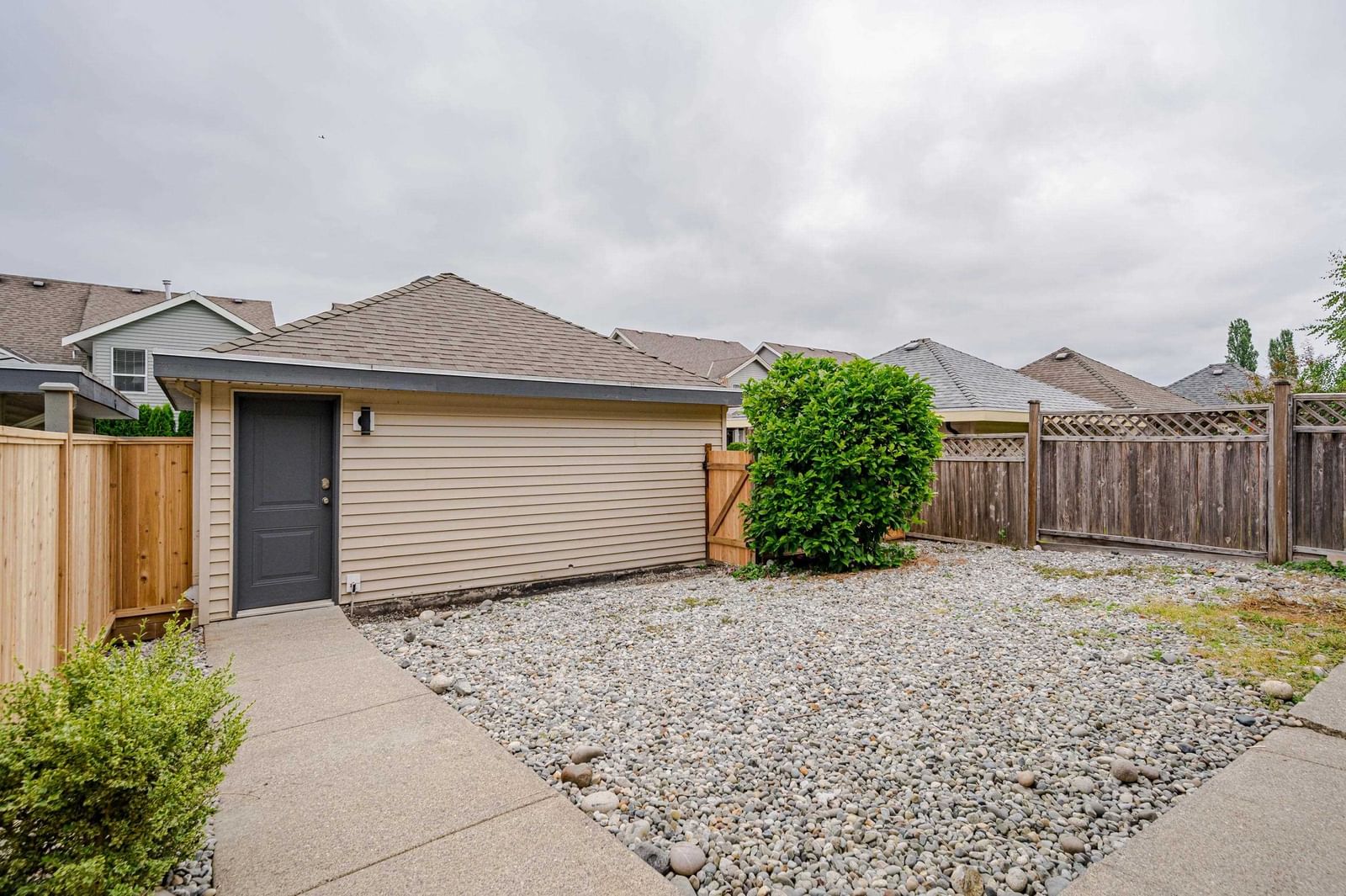 Listing Image 37