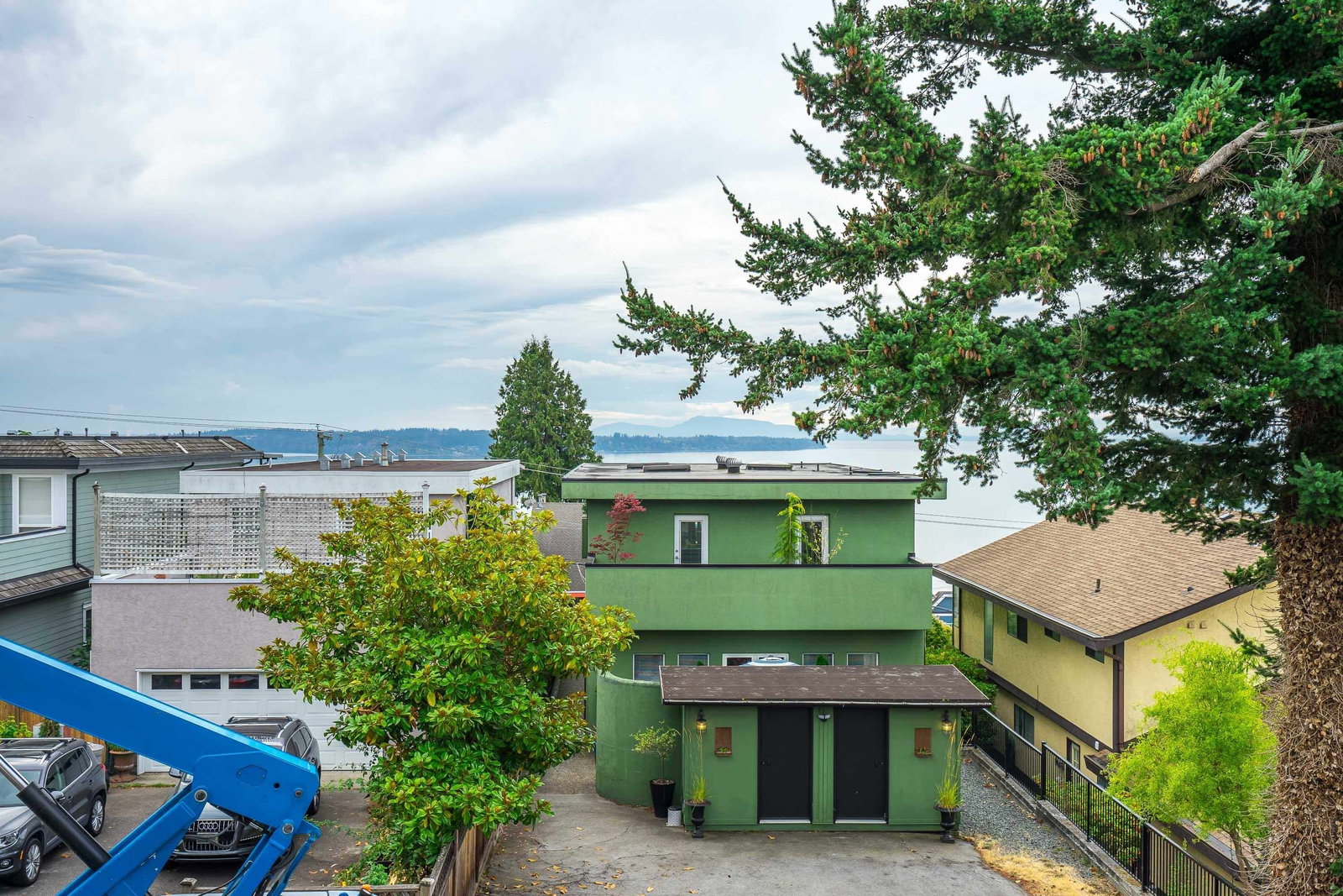 Listing Image 25