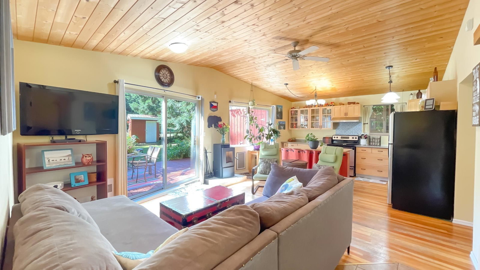 Listing Image 13