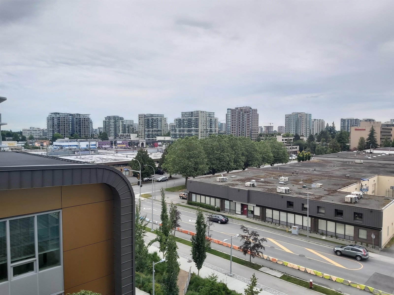 Listing Image 22