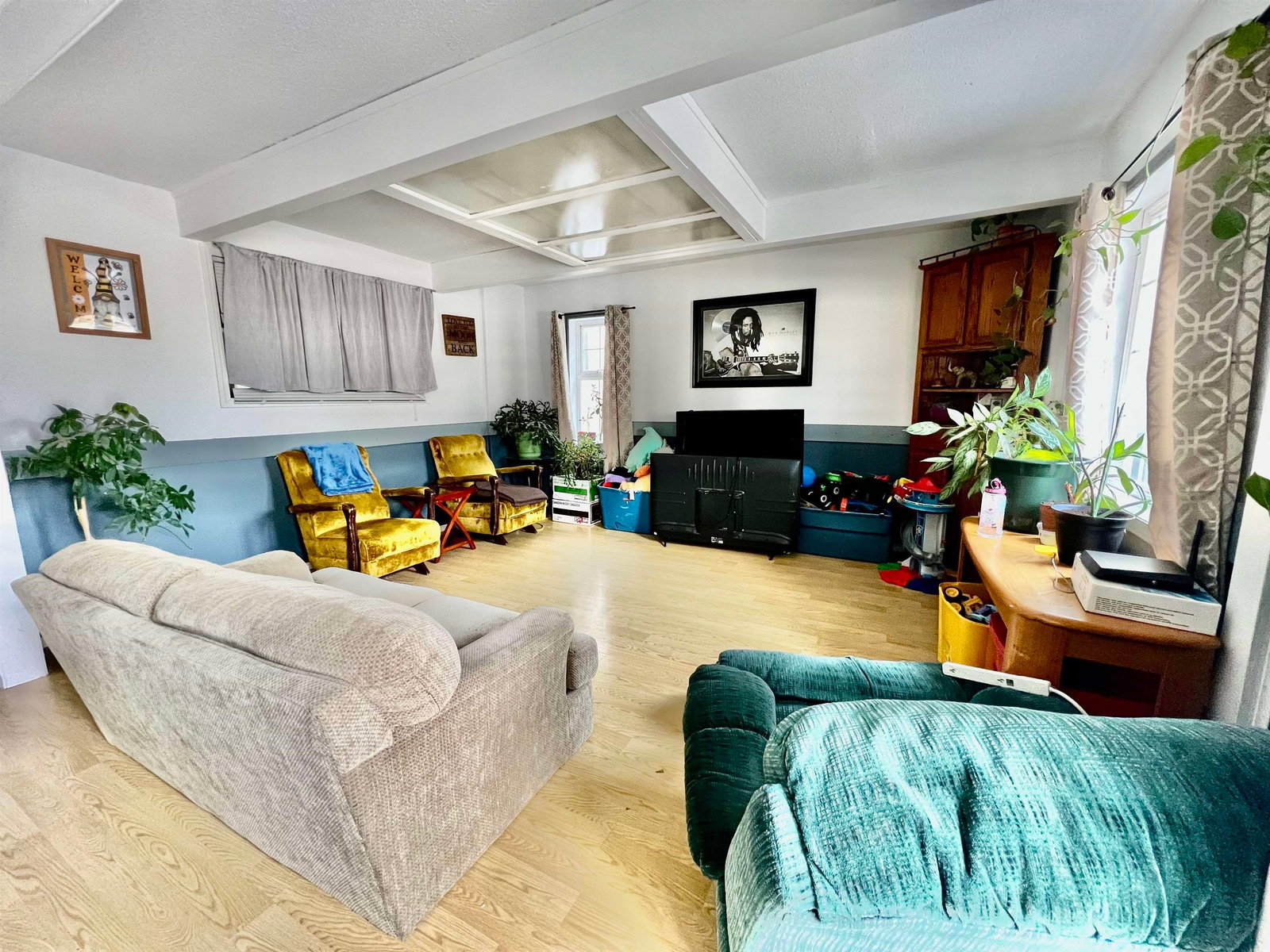 Listing Image 12