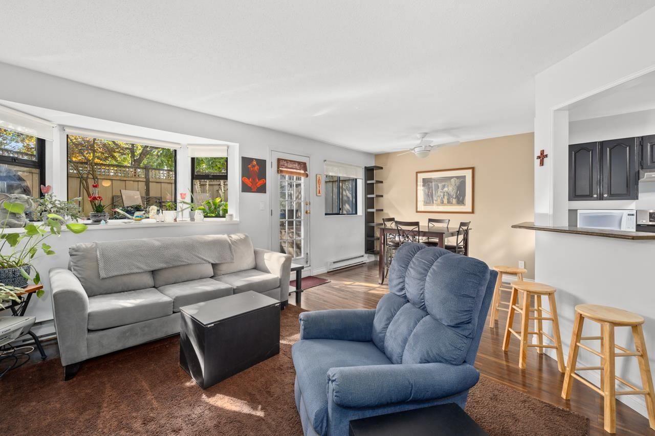 Listing Image 5