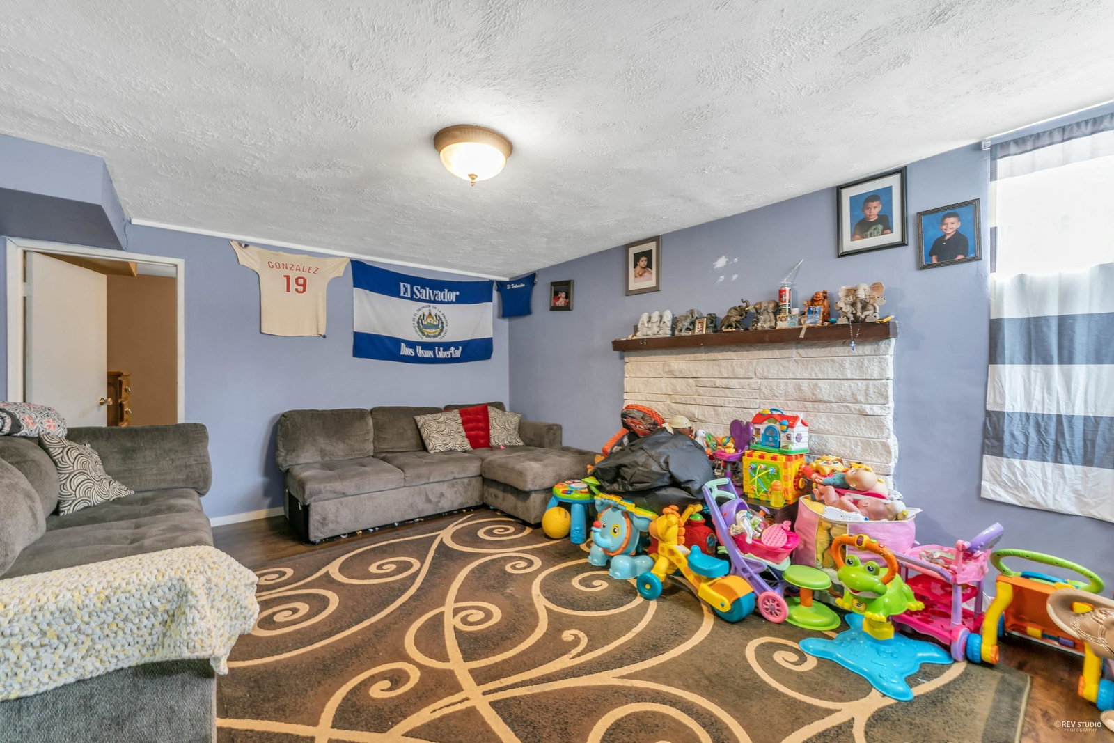 Listing Image 18