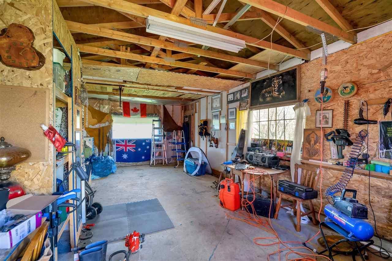 Listing Image 12