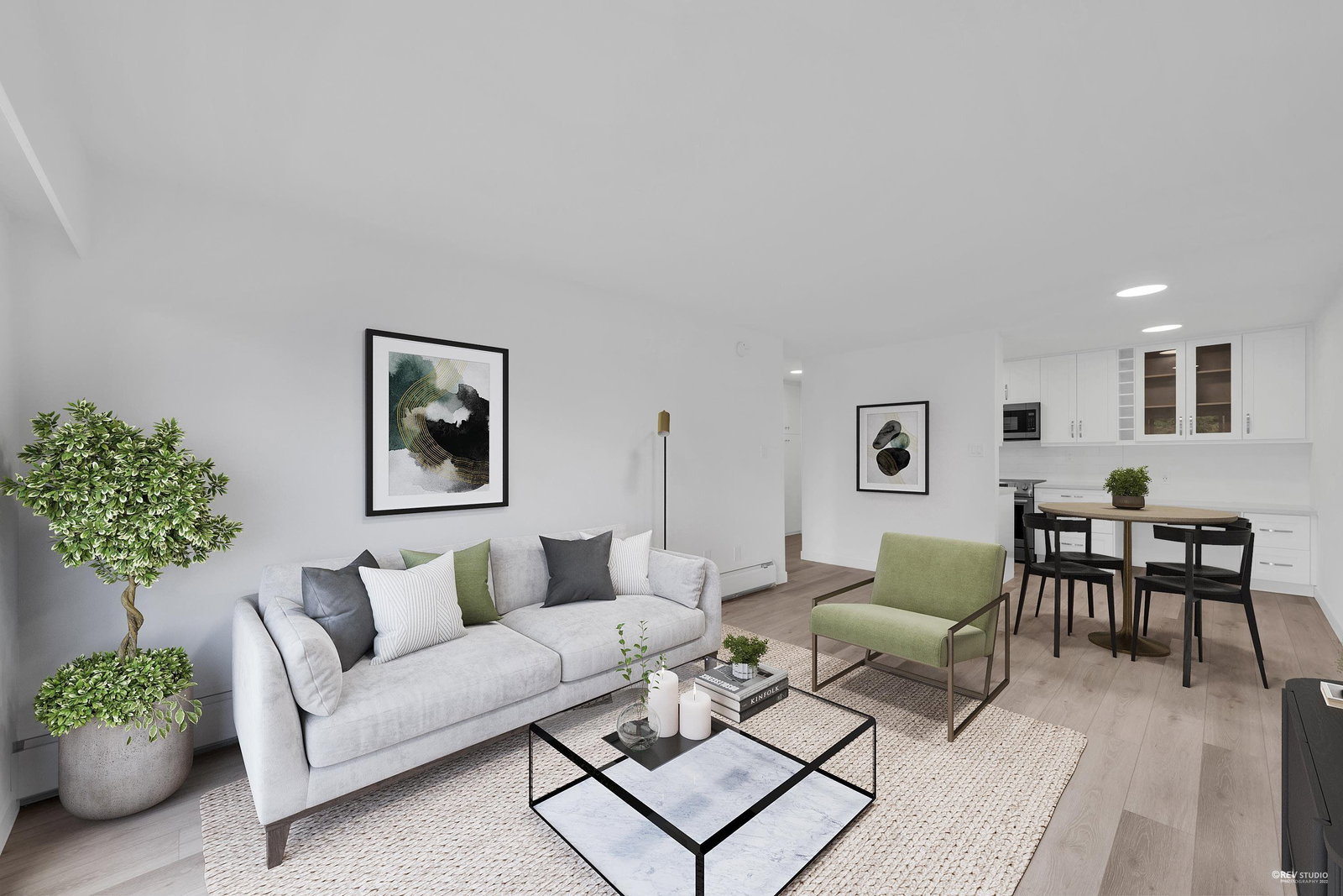 Listing Image 10
