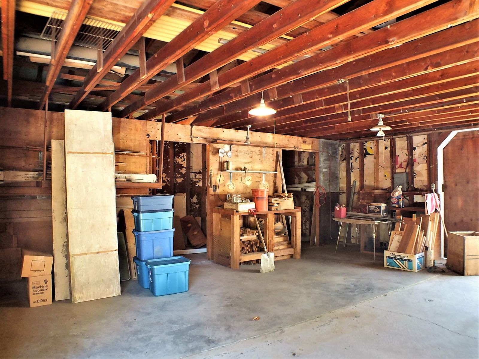 Listing Image 14