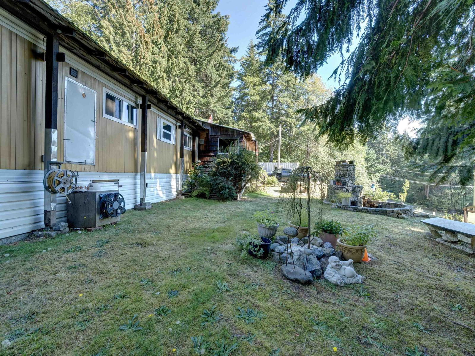 Listing Image 14