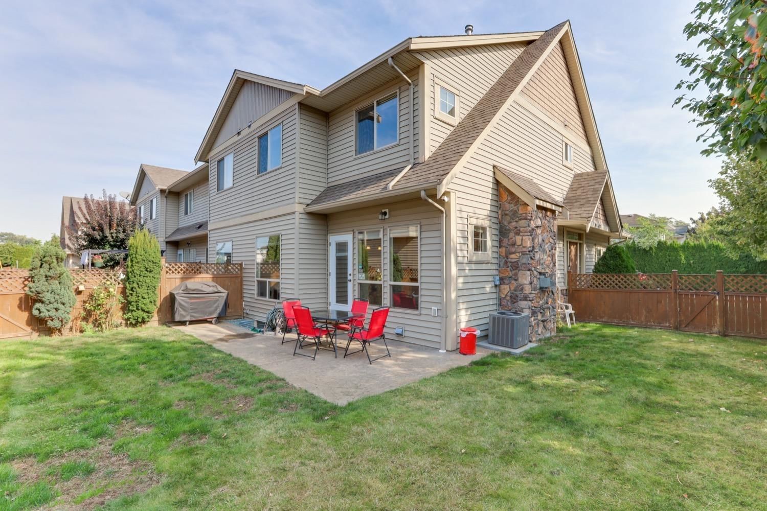 Listing Image 32
