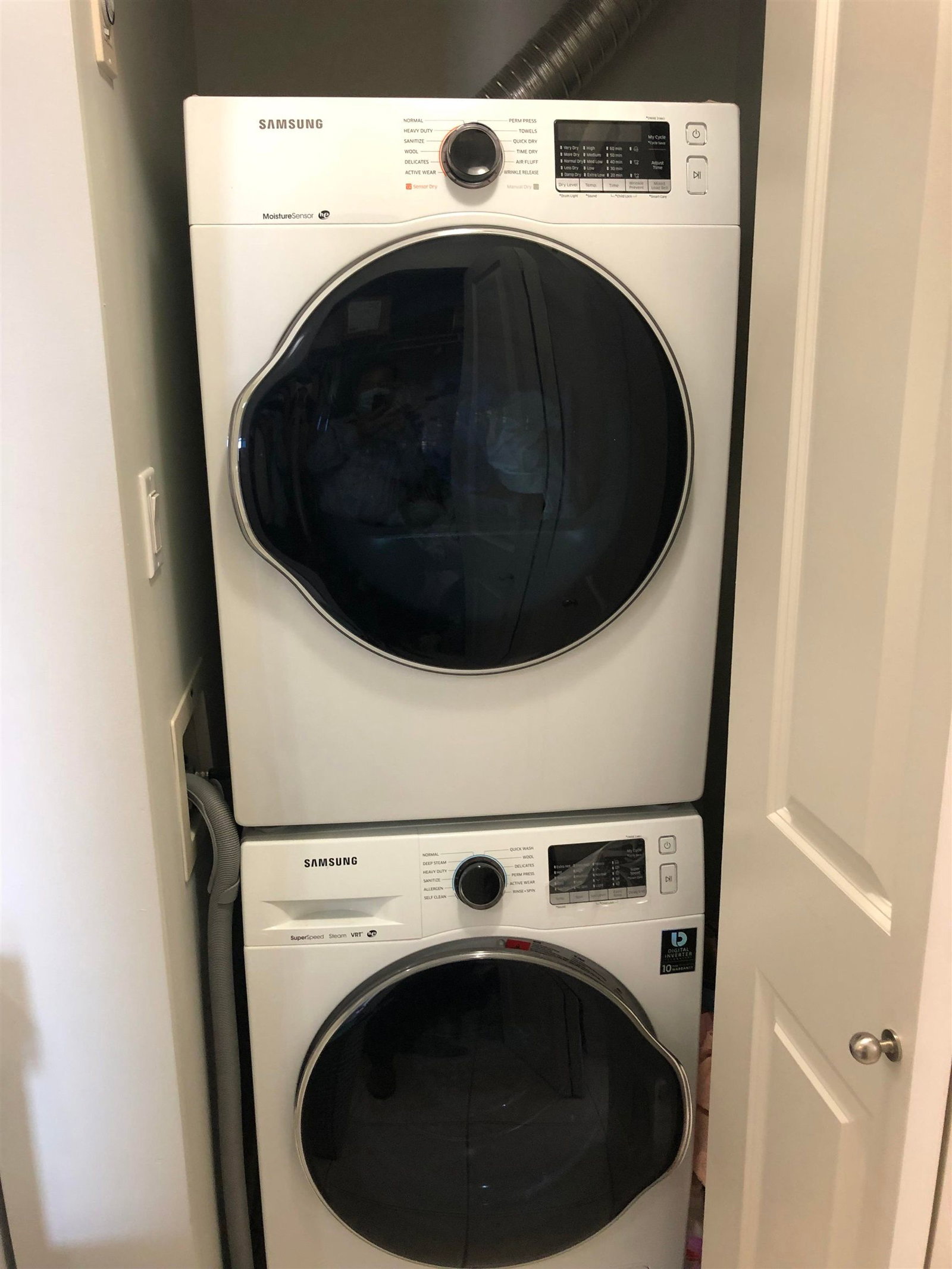 Listing Image 17