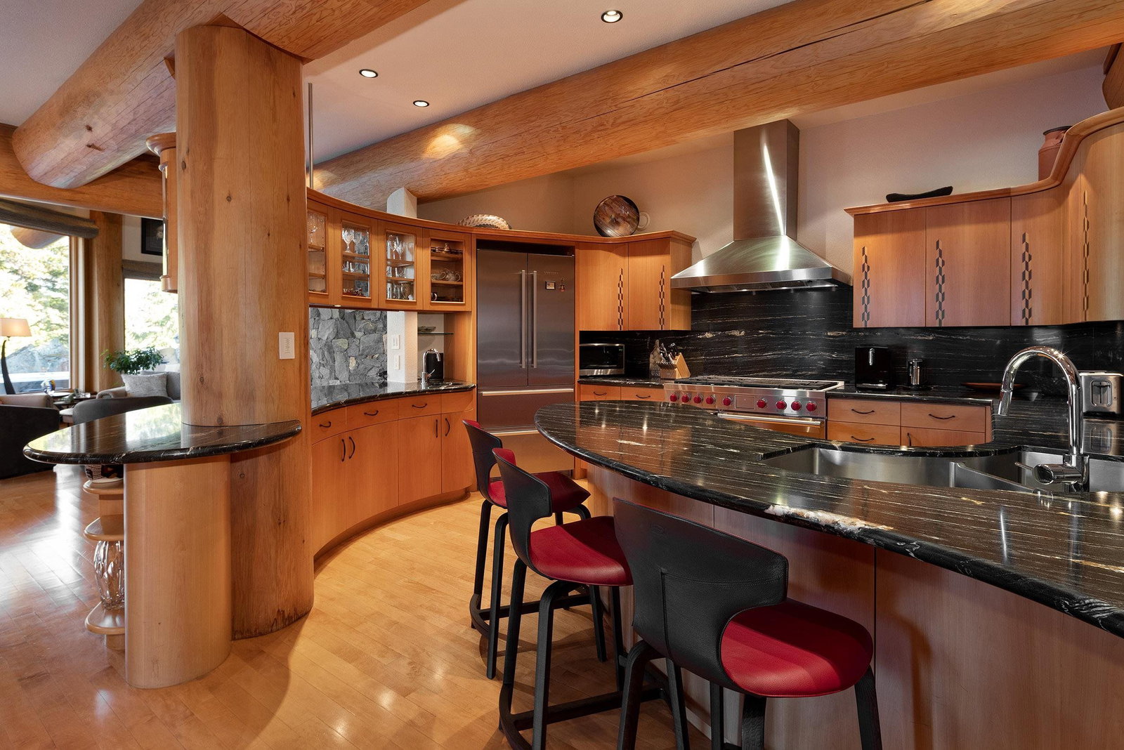 Listing Image 9