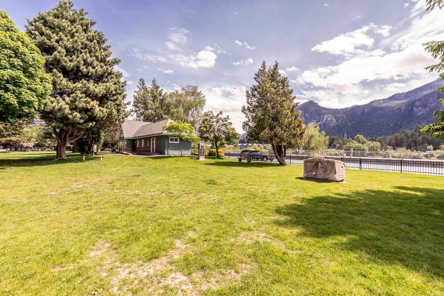 Listing Image 39