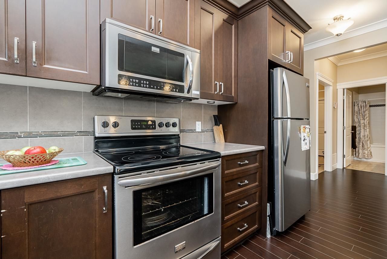 Listing Image 13