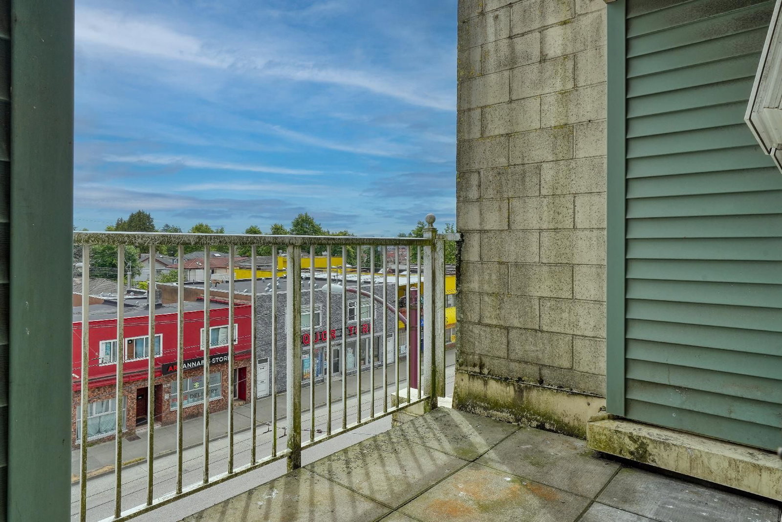 Listing Image 21