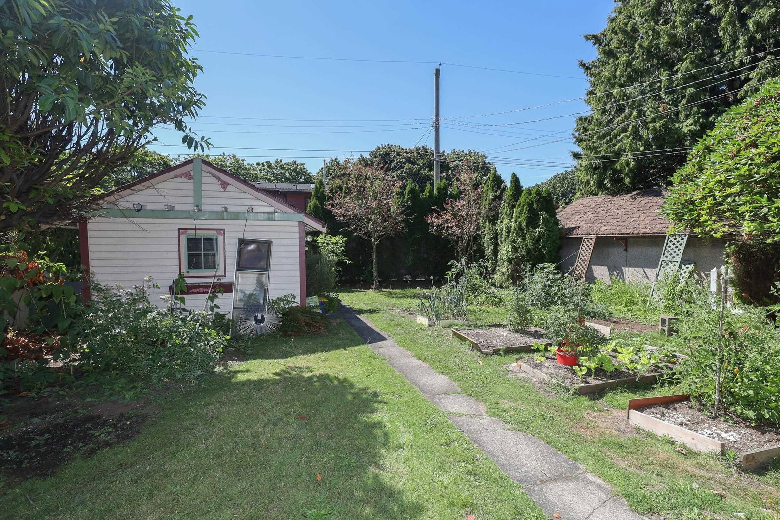 Listing Image 8