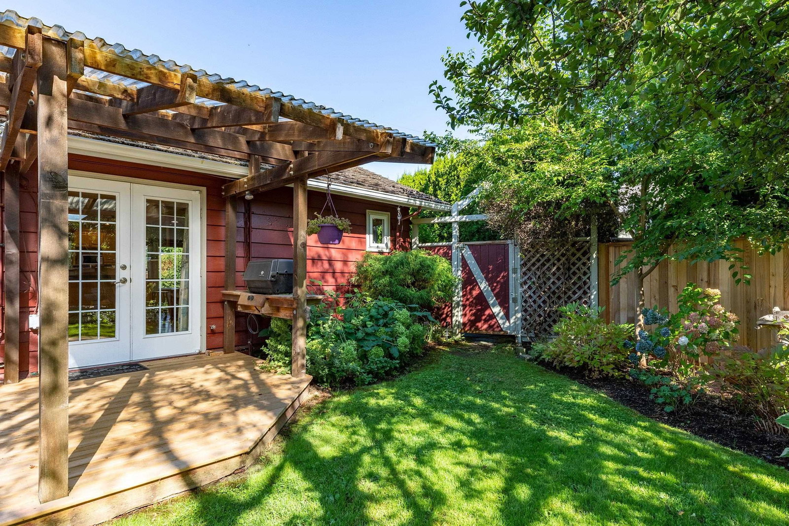 Listing Image 14