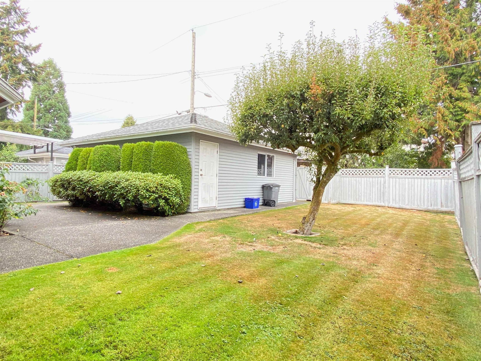 Listing Image 33