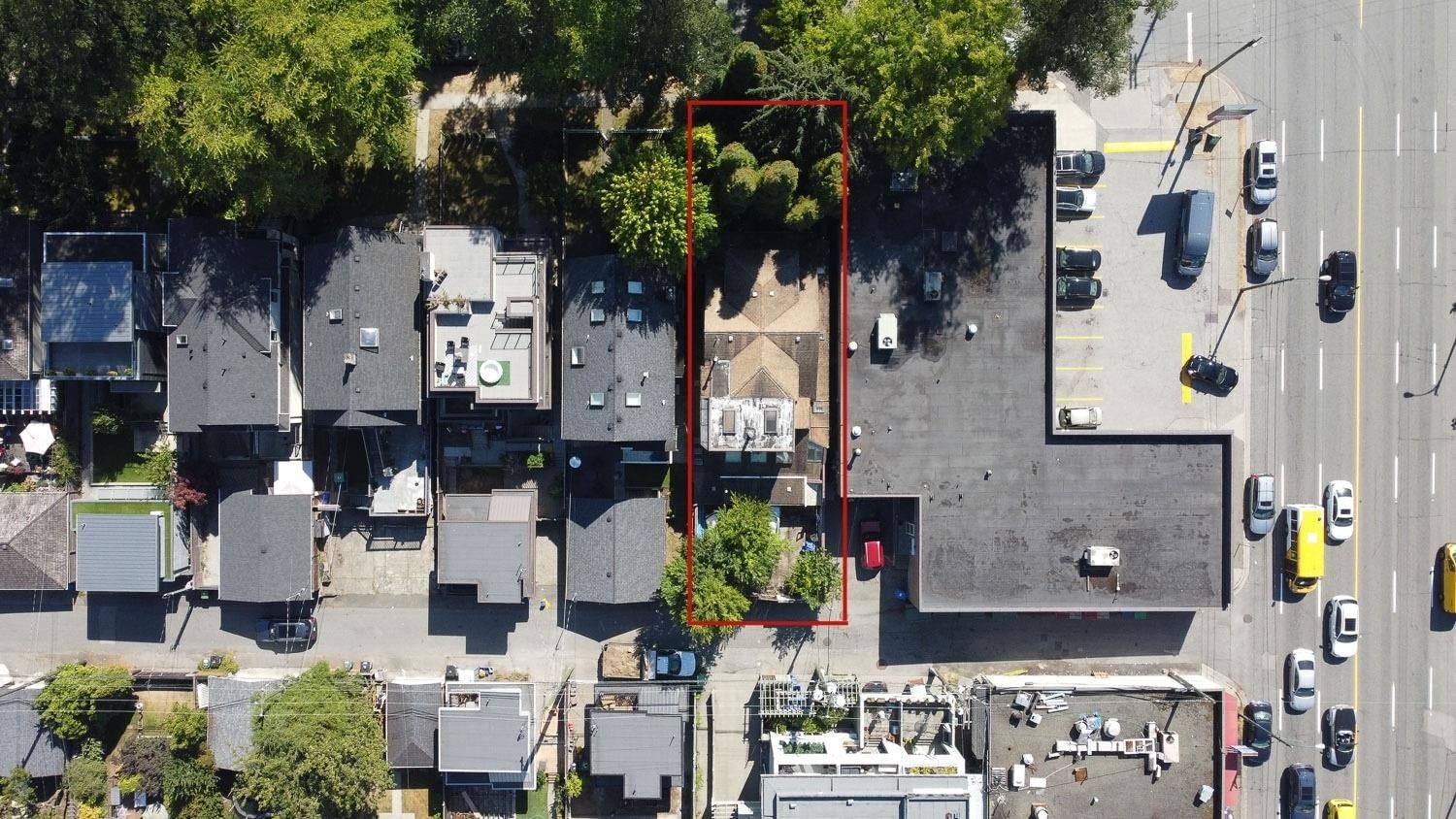 Listing Image 12