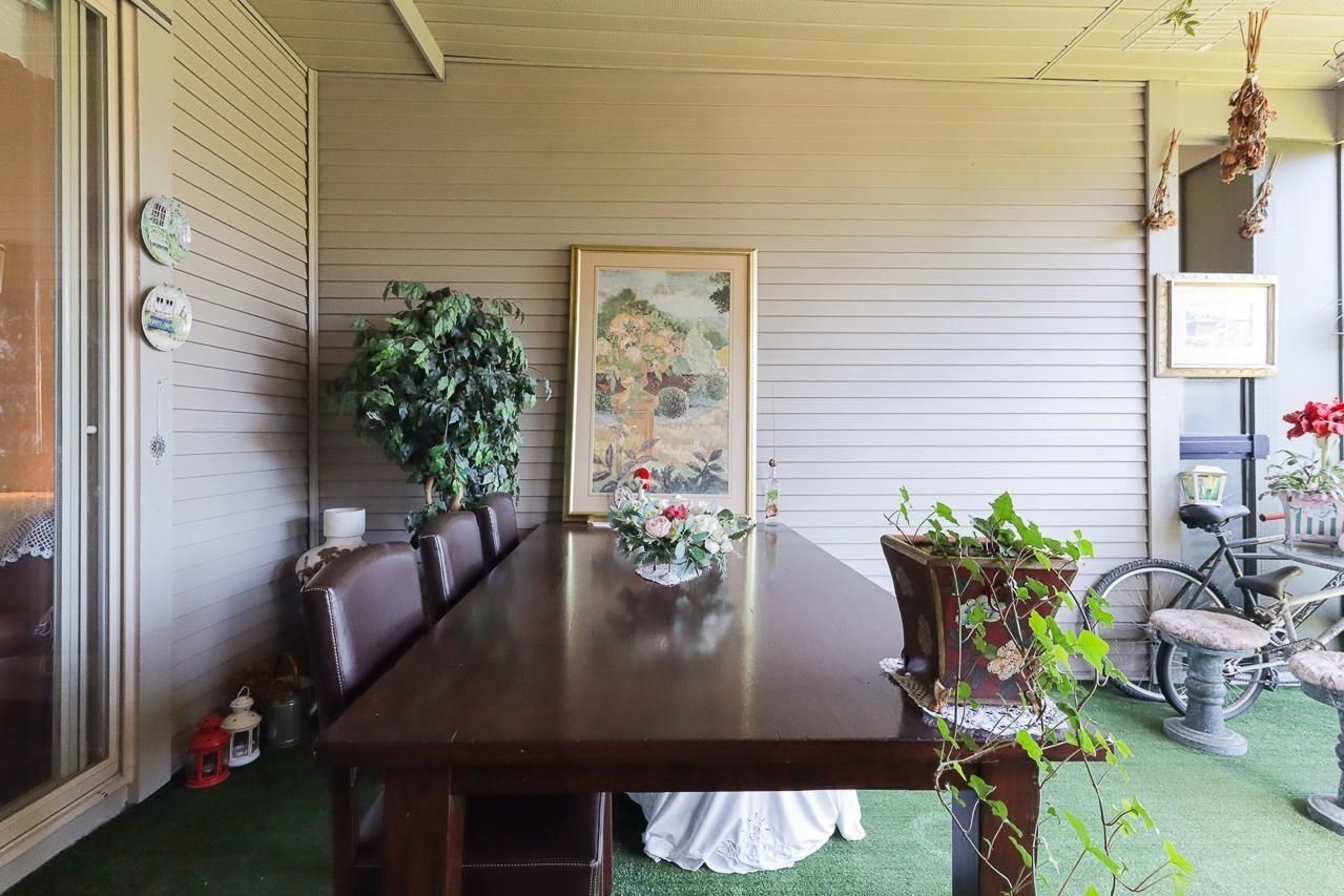 Listing Image 17