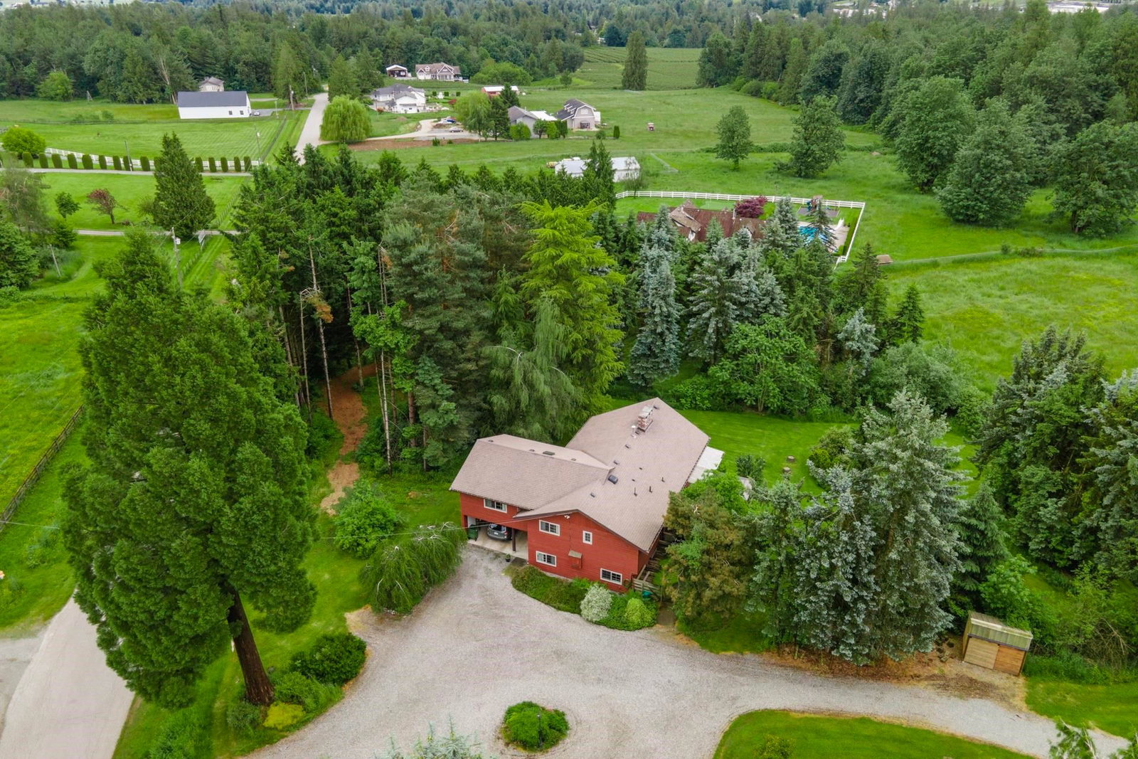 Listing Image 4