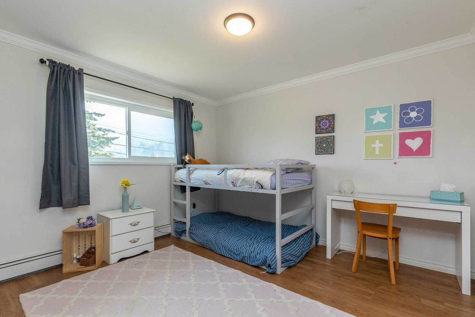 Listing Image 14