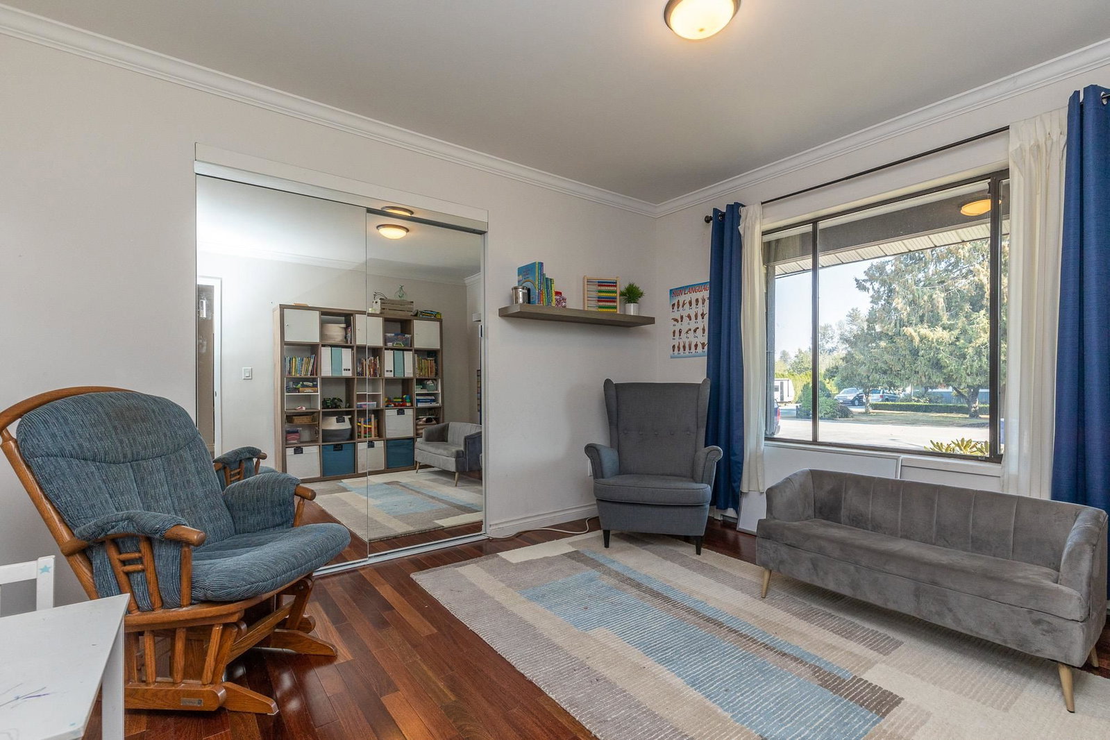 Listing Image 17
