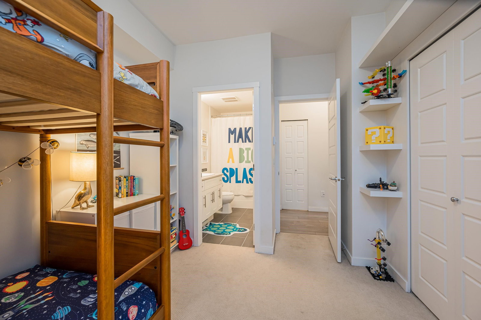 Listing Image 21