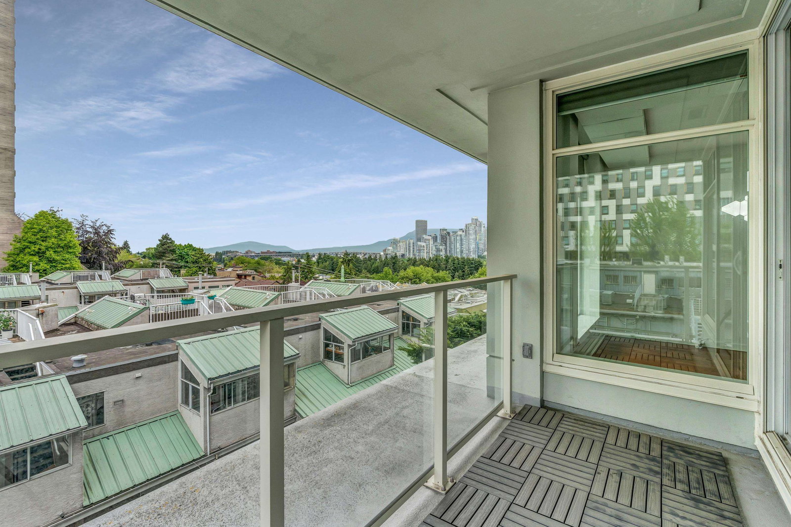 Listing Image 23