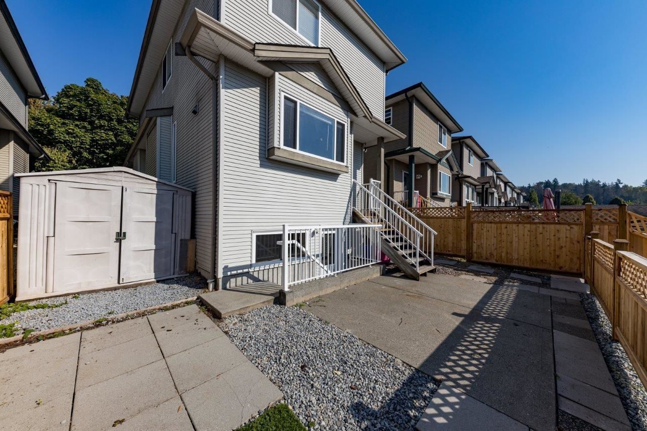 Listing Image 24