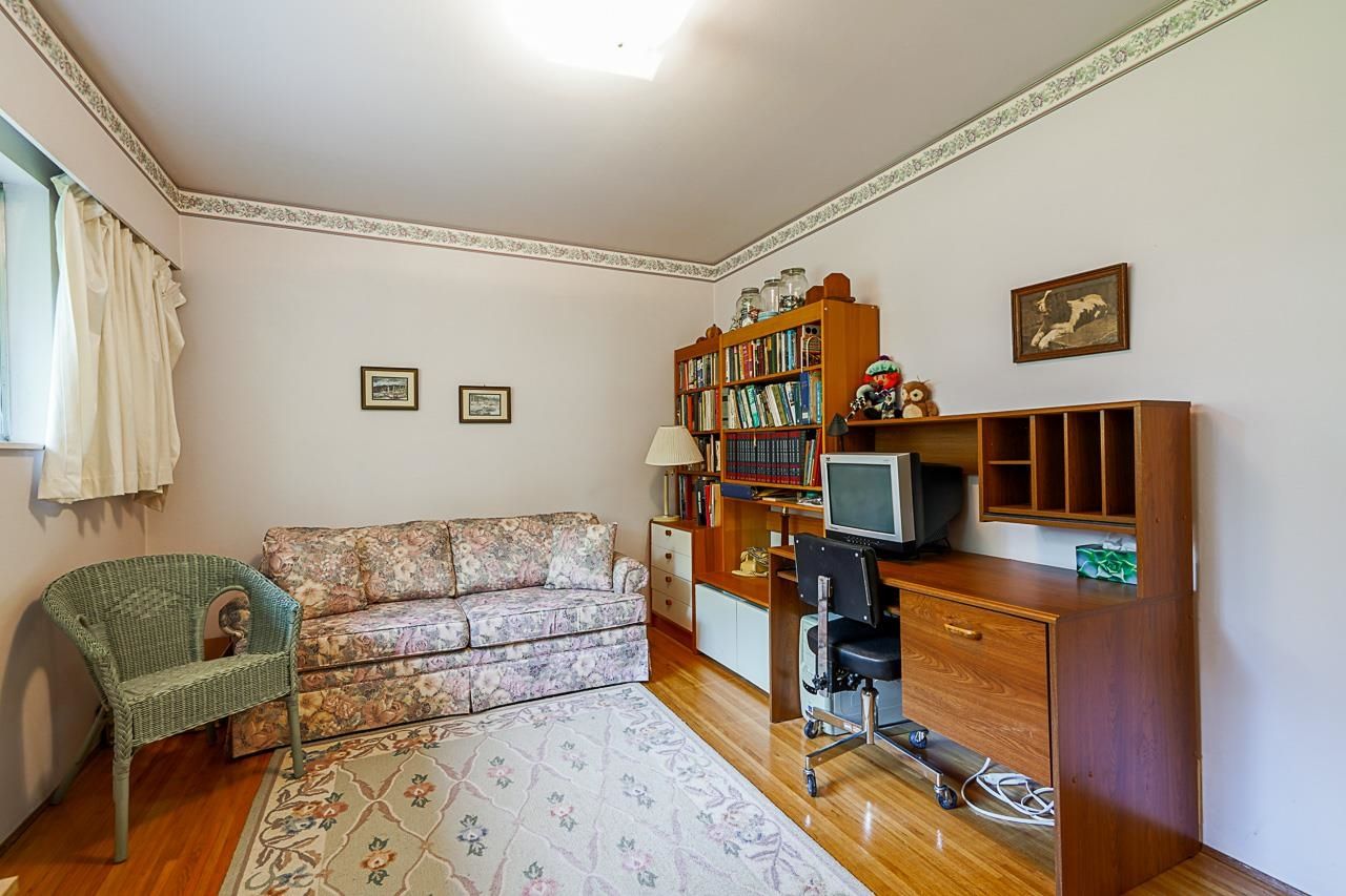 Listing Image 24